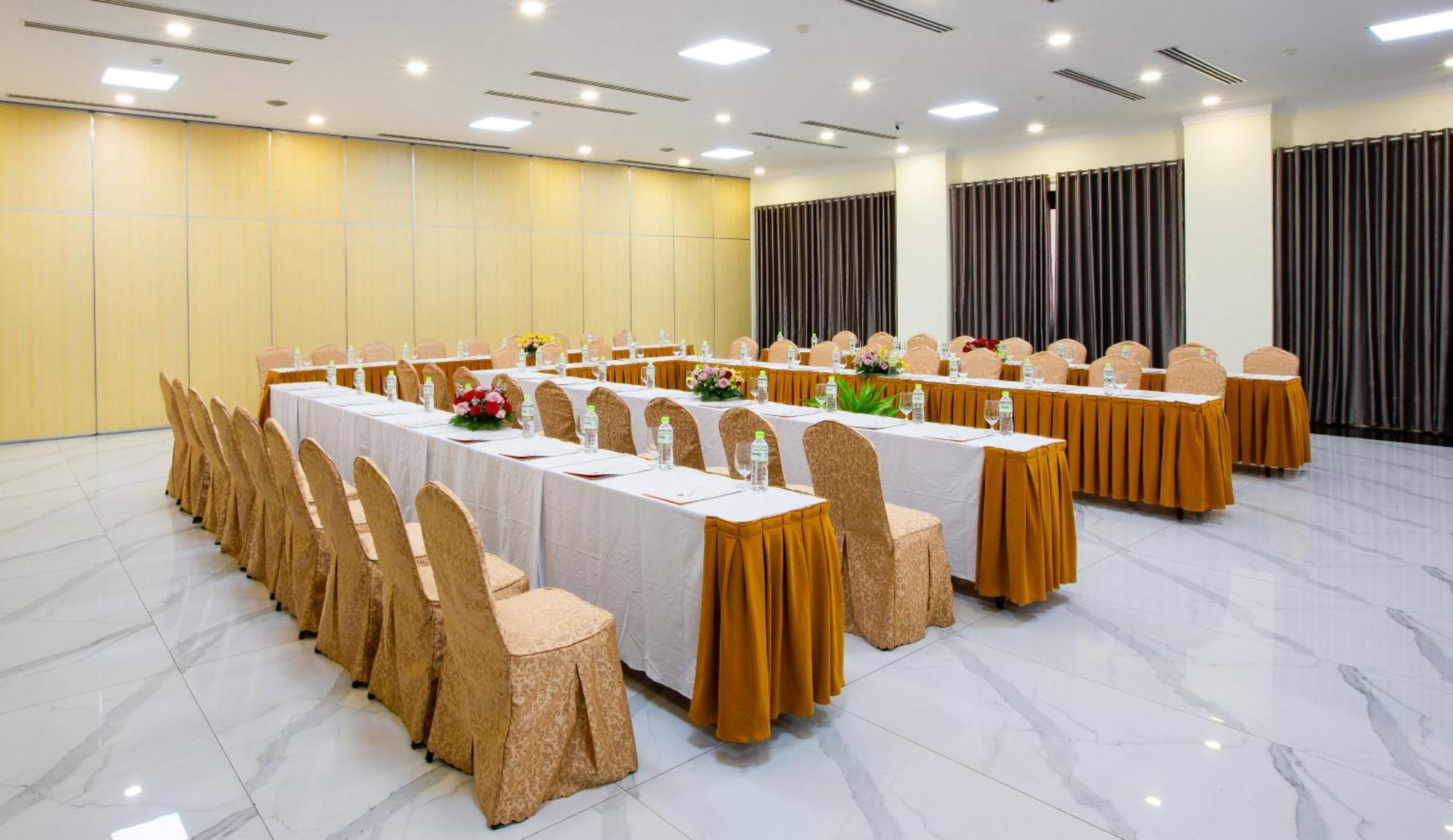 Golden Coast Resort & Spa Phan Thiet Exterior foto